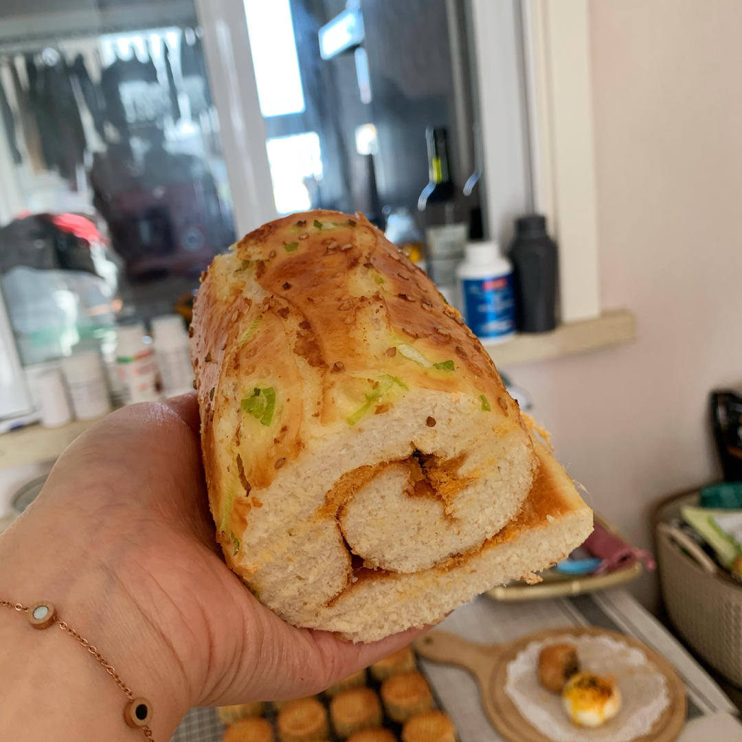 肉松面包卷