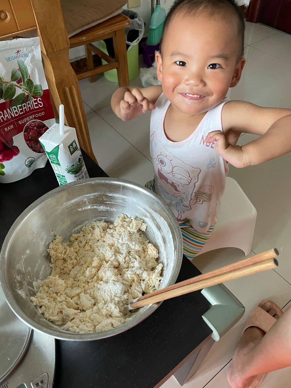 奶酪馅蔓越莓面包