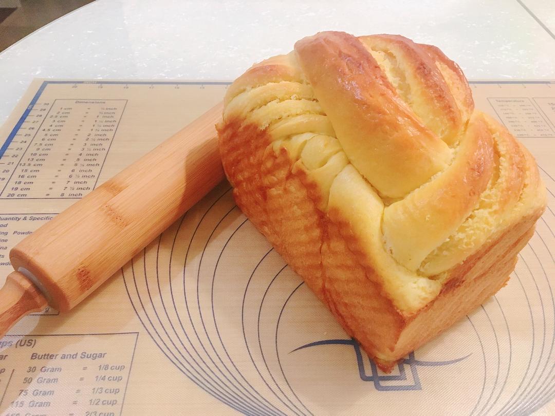 椰蓉吐司面包 Coconut Loaf