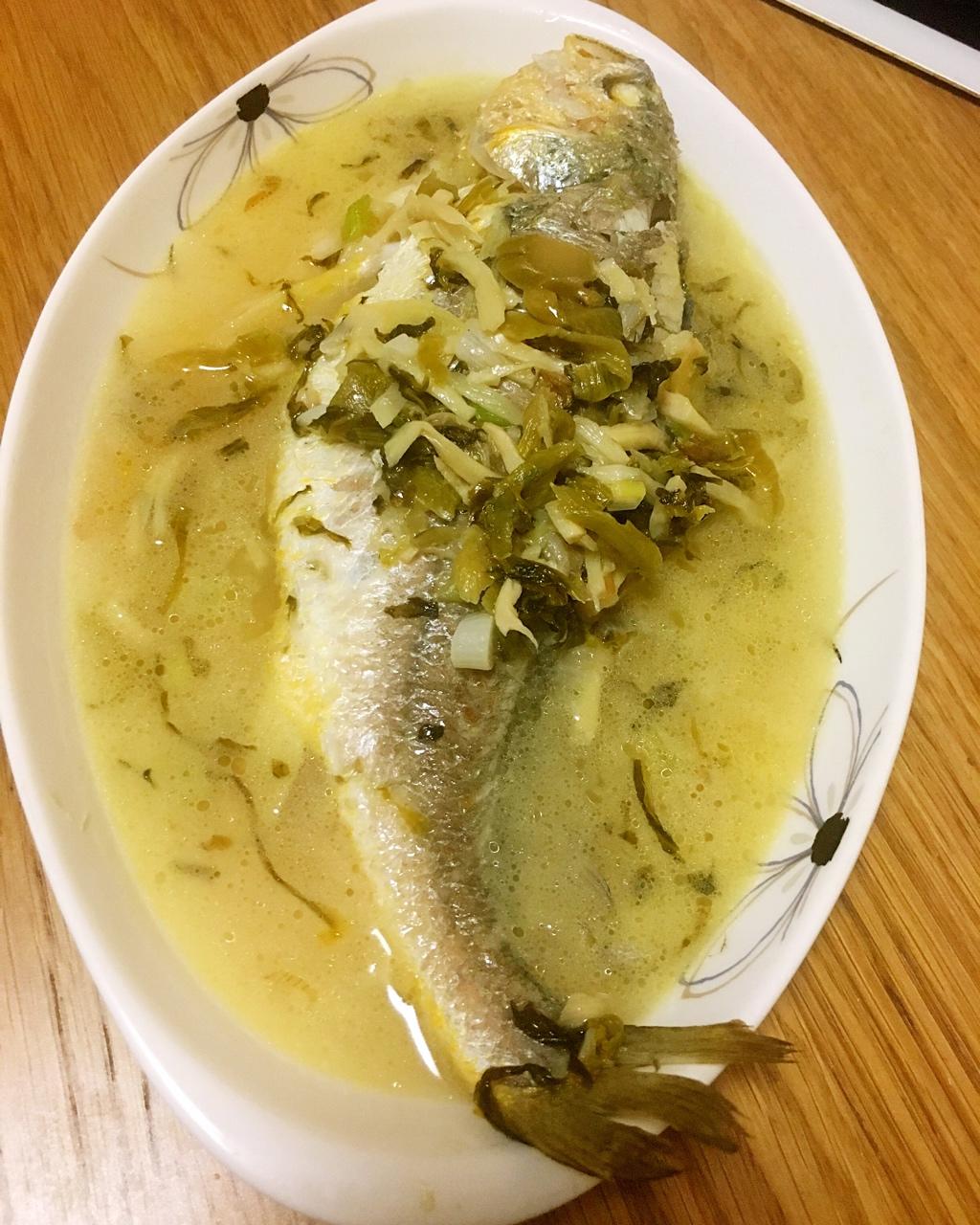雪菜大汤黄鱼