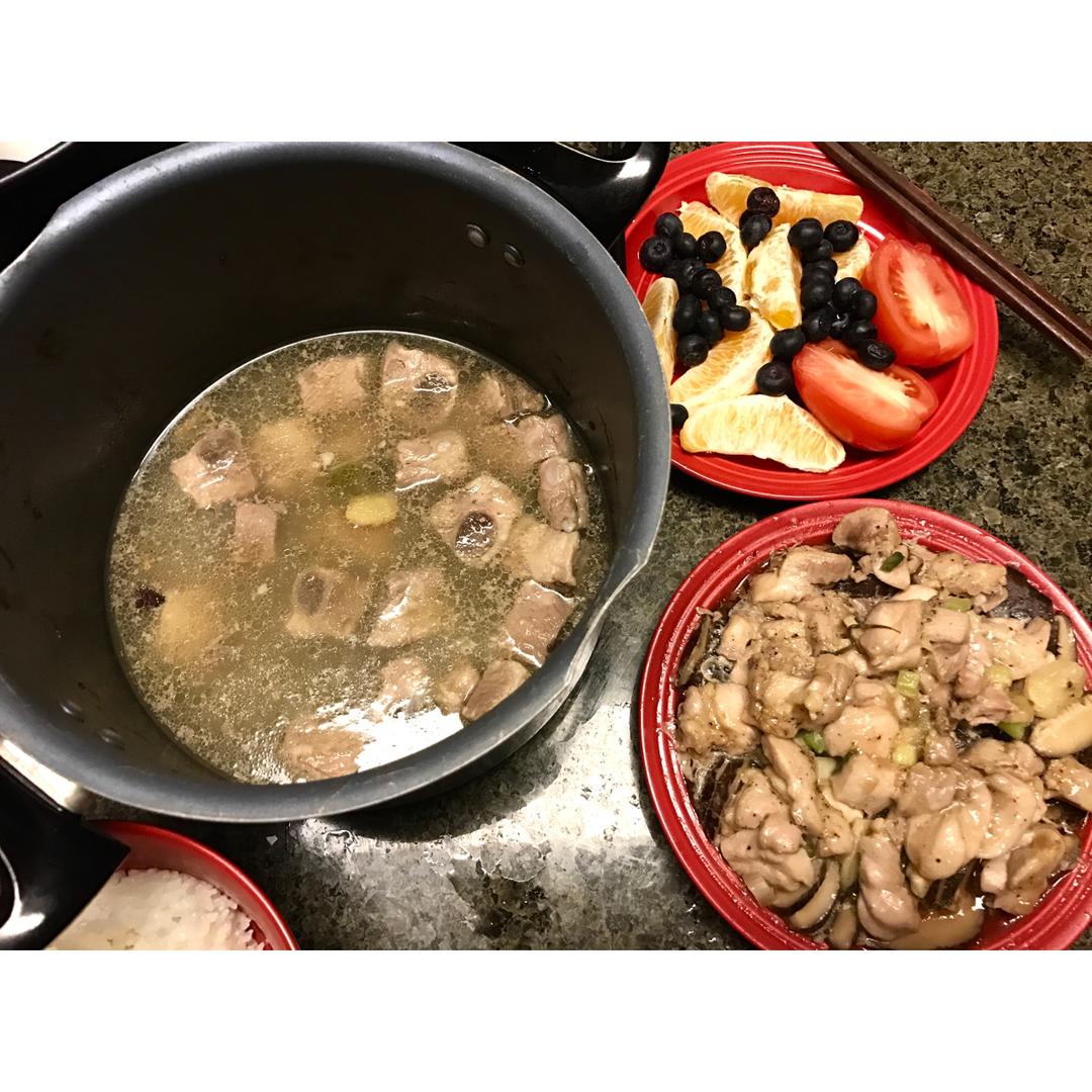 香菇蒸鸡腿肉