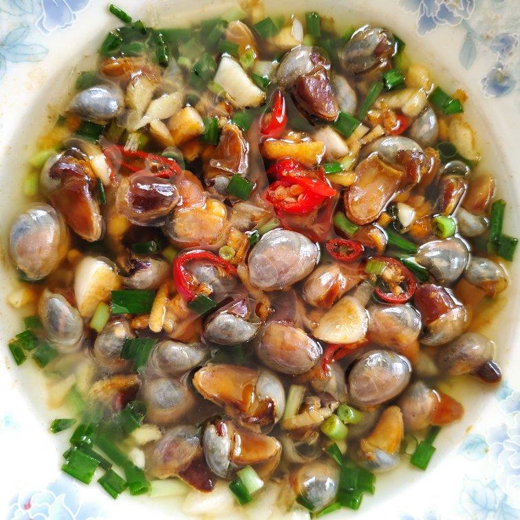 8分钟快手菜——油泼泥螺/葱油泥螺