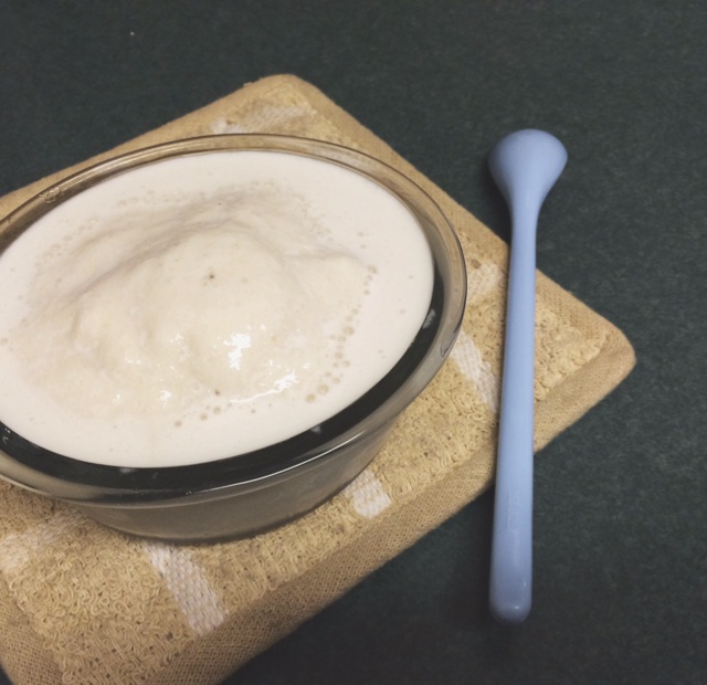 极简香蕉牛奶冰沙