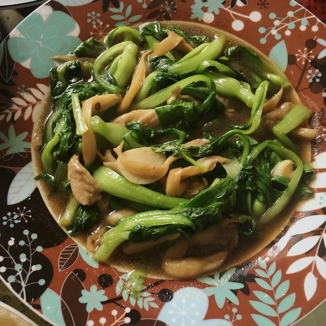 蘑菇炒青菜