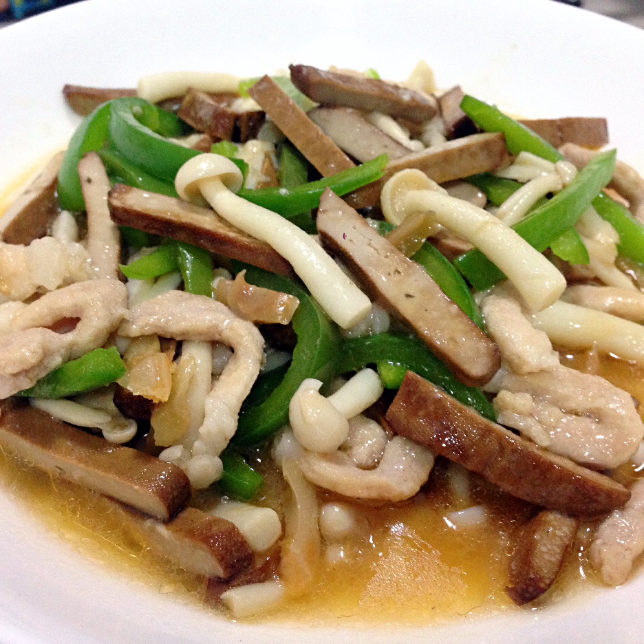 青椒豆干炒肉丝