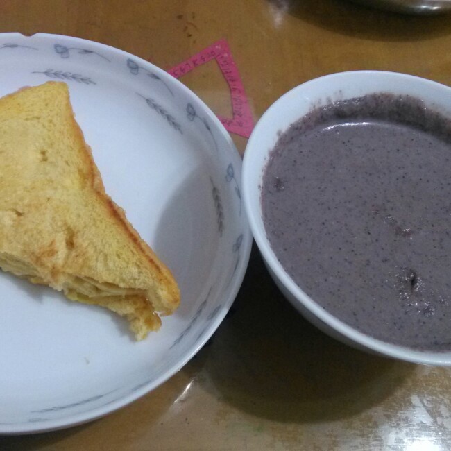 火腿煎蛋三文治