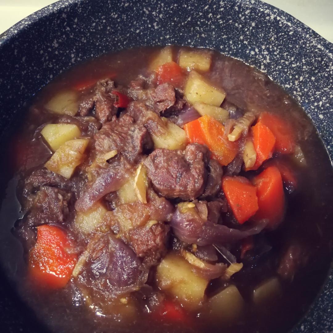 红烧牛肉土豆 （独家秘制）