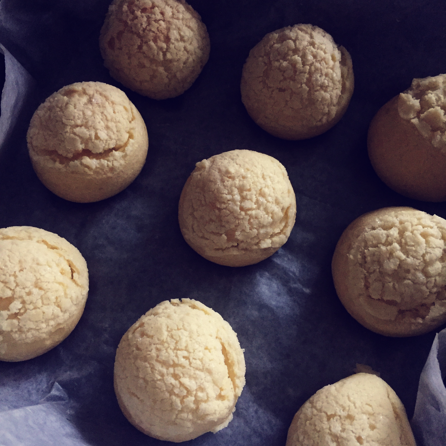 酥皮奶油泡芙--#皮黑森林#