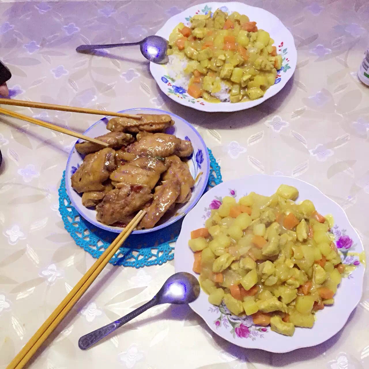 咖喱鸡块饭