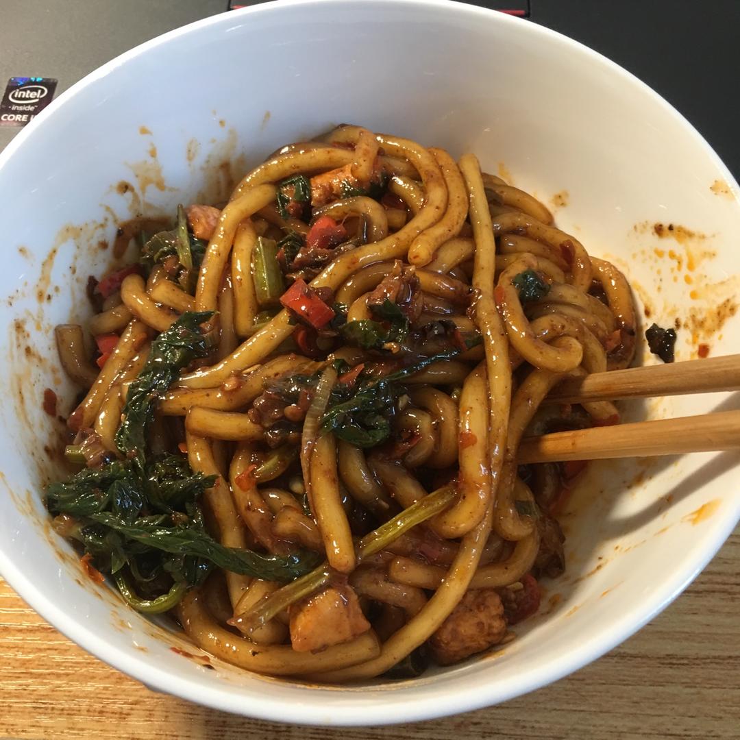 歹歹的新疆炒米粉