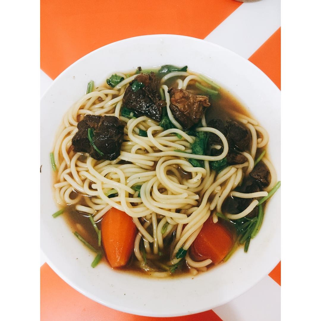 红烧牛肉面