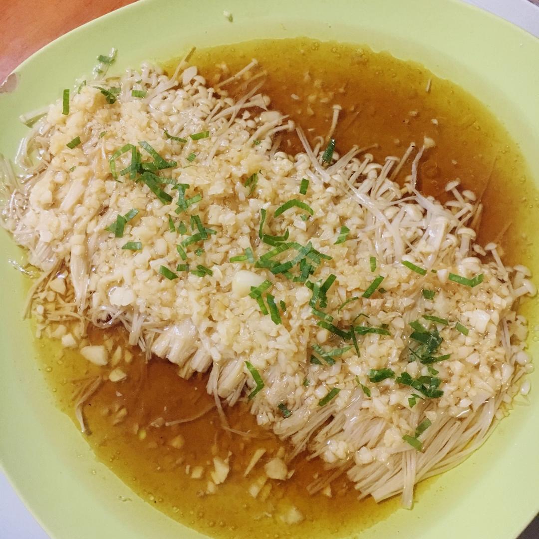 蒜蓉蒸金针菇