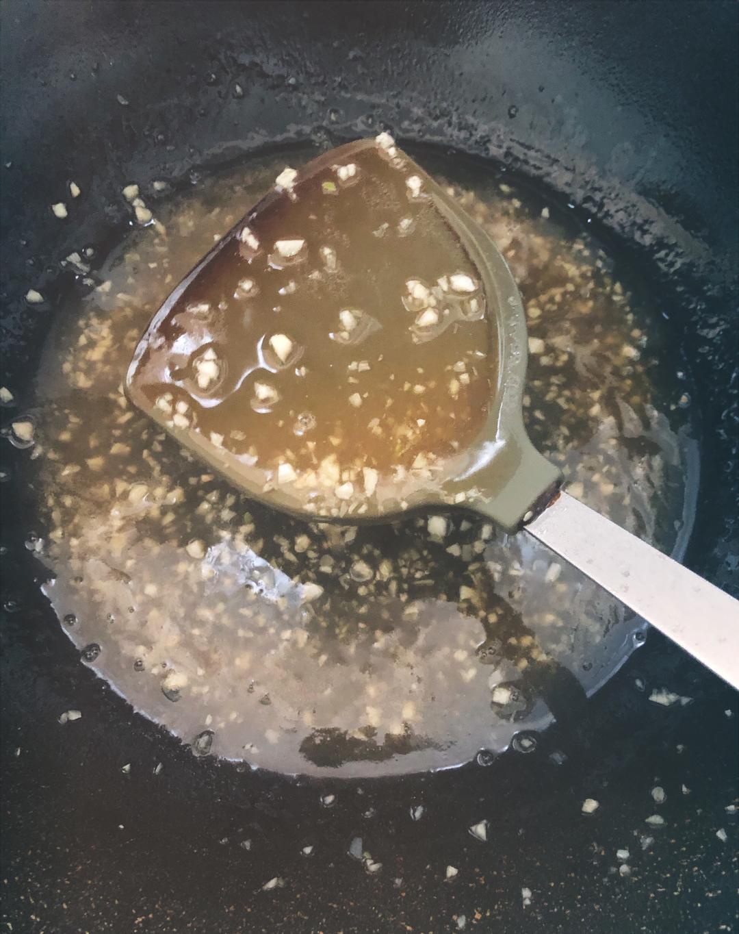 年夜菜之吉祥发财树（辣汁西兰花）的做法 步骤6