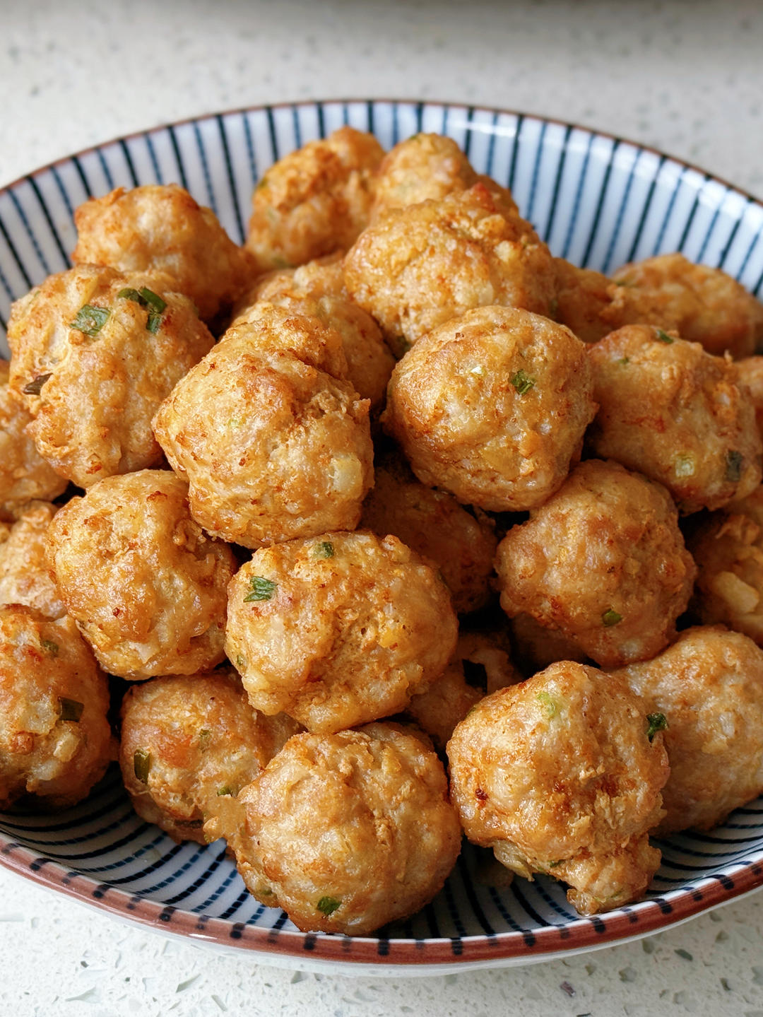 炸肉丸子
