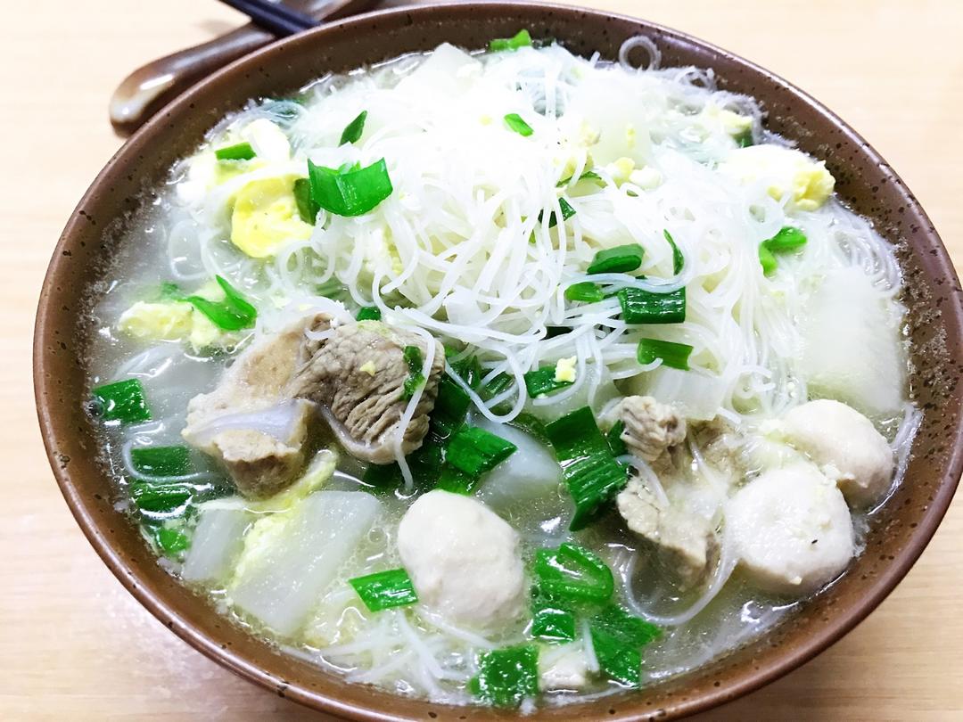 超级吃货甜妈某某做的豆浆炒米粉