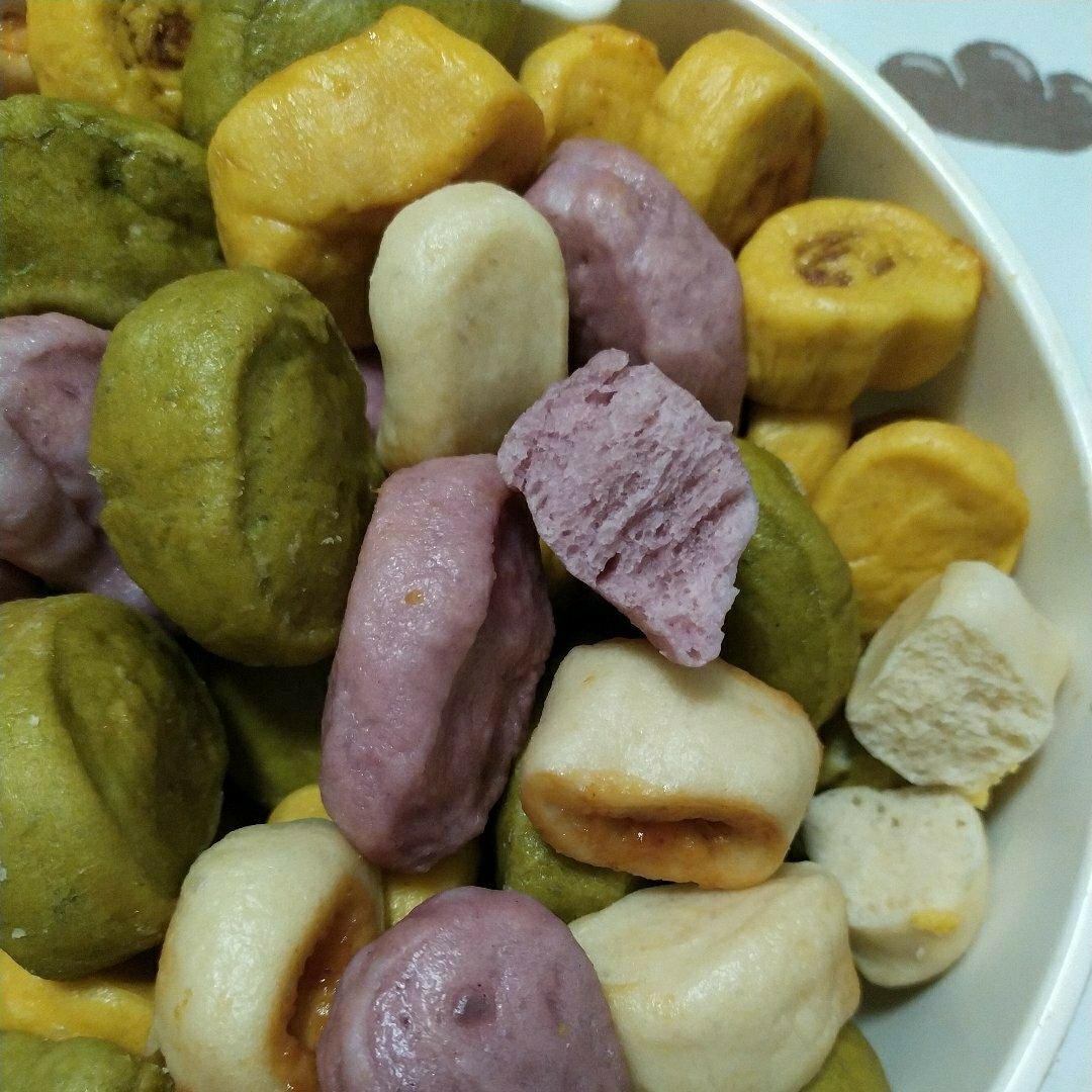 宝宝辅食～超松软的果蔬小馒头