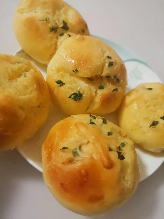 黄油蒜香小面包