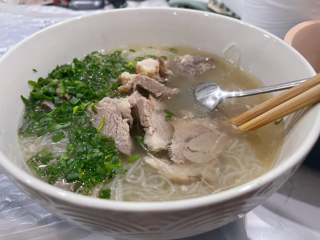 【家庭版水盆羊肉视频】大口吃肉，大口喝汤