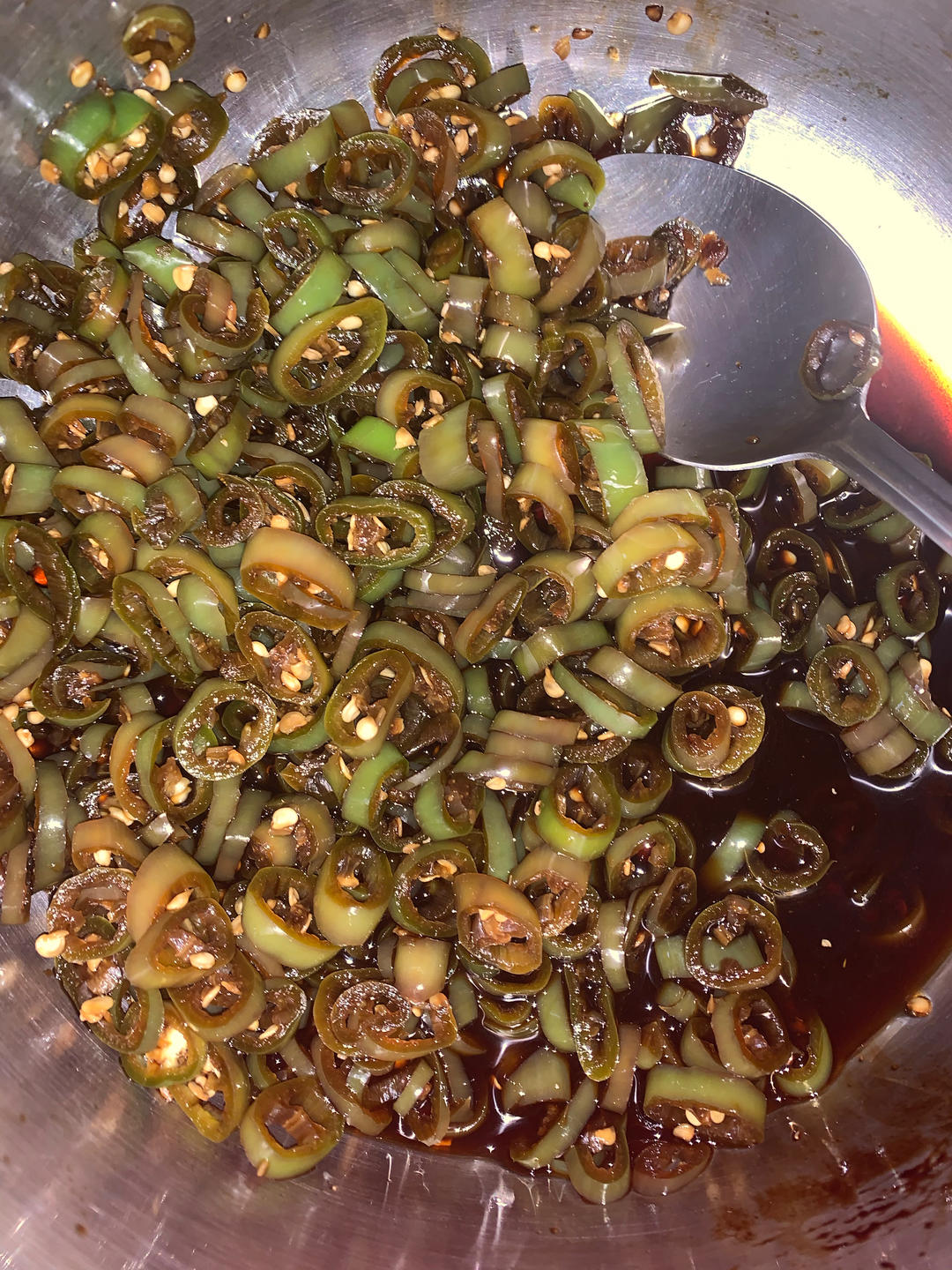 “广州人家”的椒圈豉油