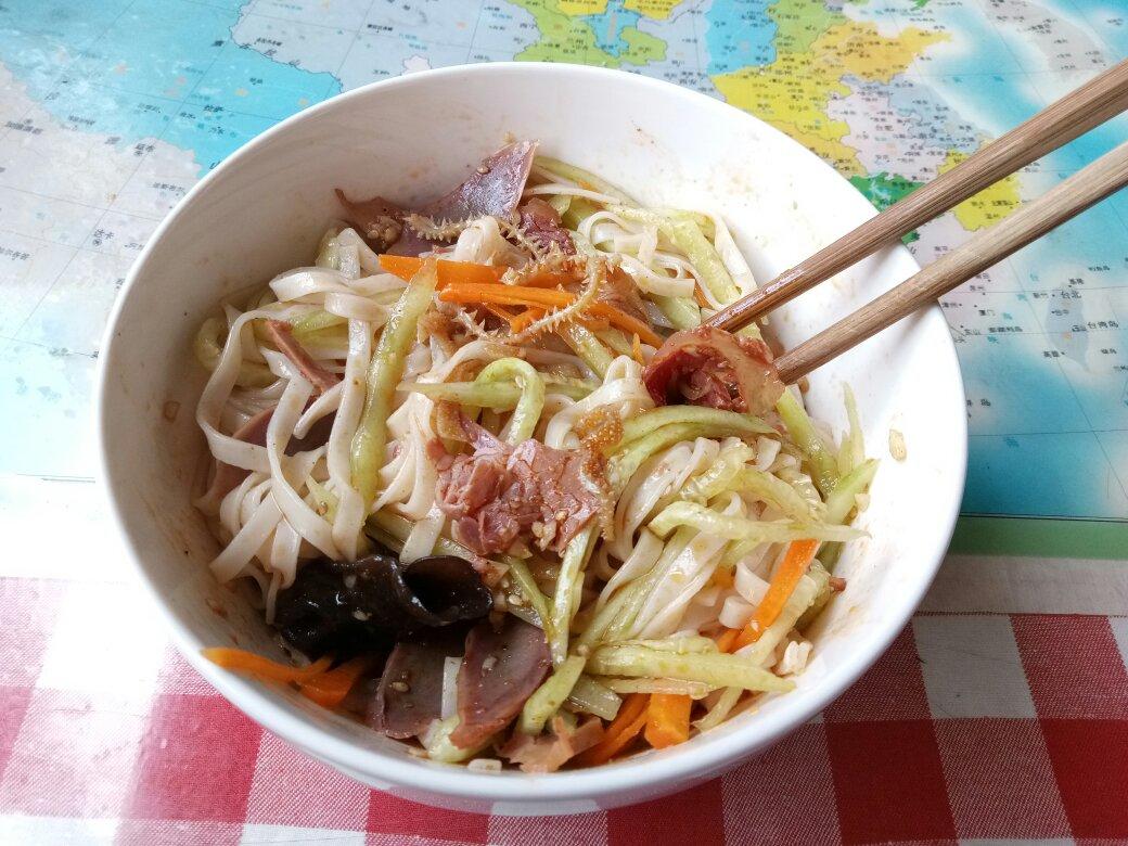 麻辣凉面
