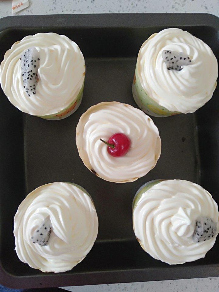 奶油纸杯蛋糕