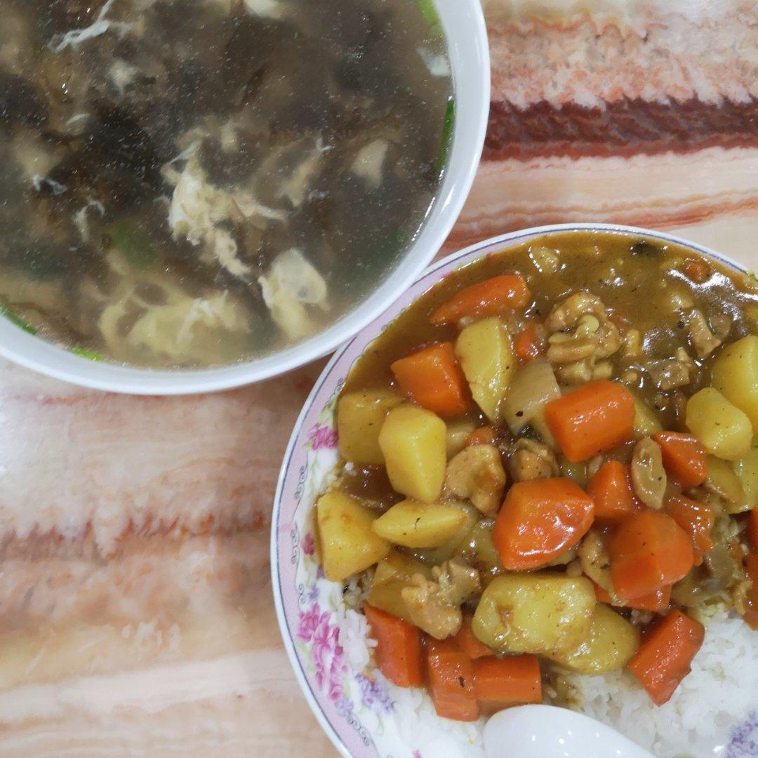 咖喱鸡肉饭