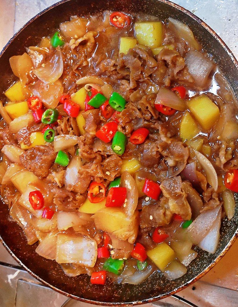 洋葱炒羊肉卷/肥牛的全部作品