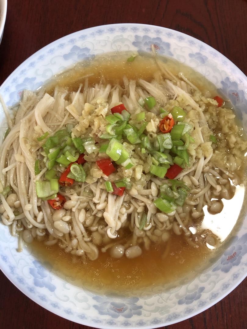 蒜蓉蒸金针菇