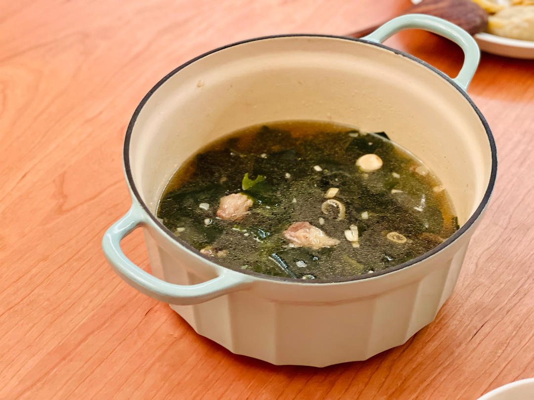 黑米丝带馒头【2月北鼎蒸炖锅食谱】