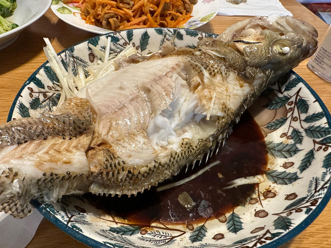 清蒸鲈鱼