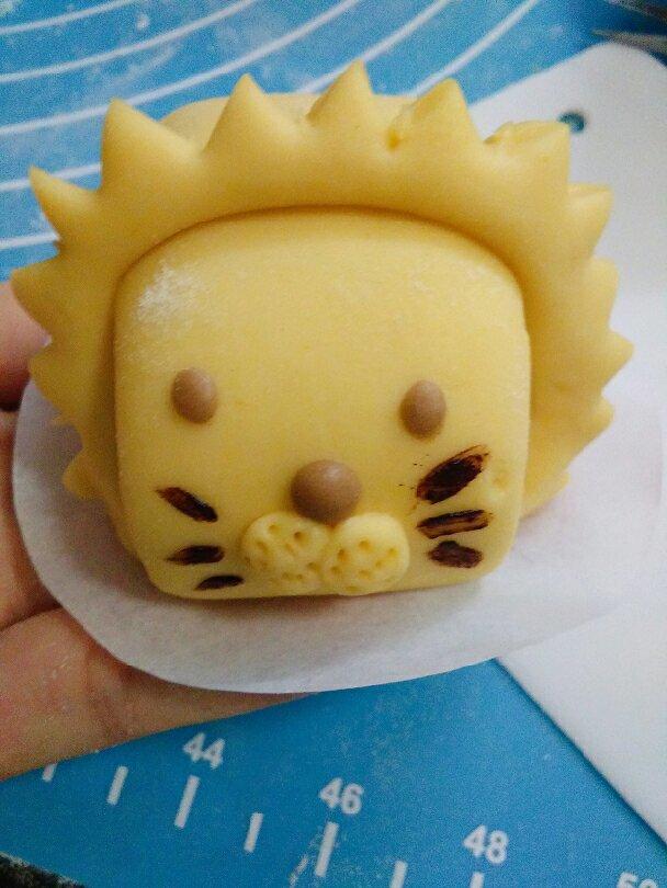 卡通刀切馒头之——小狮子南瓜馒头