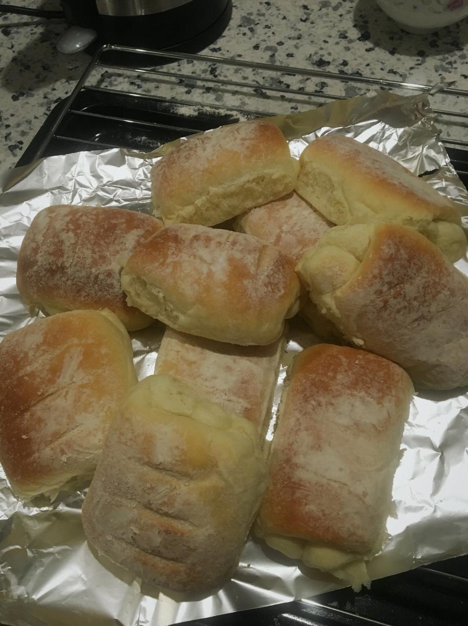 软到不知所措的牛奶卷