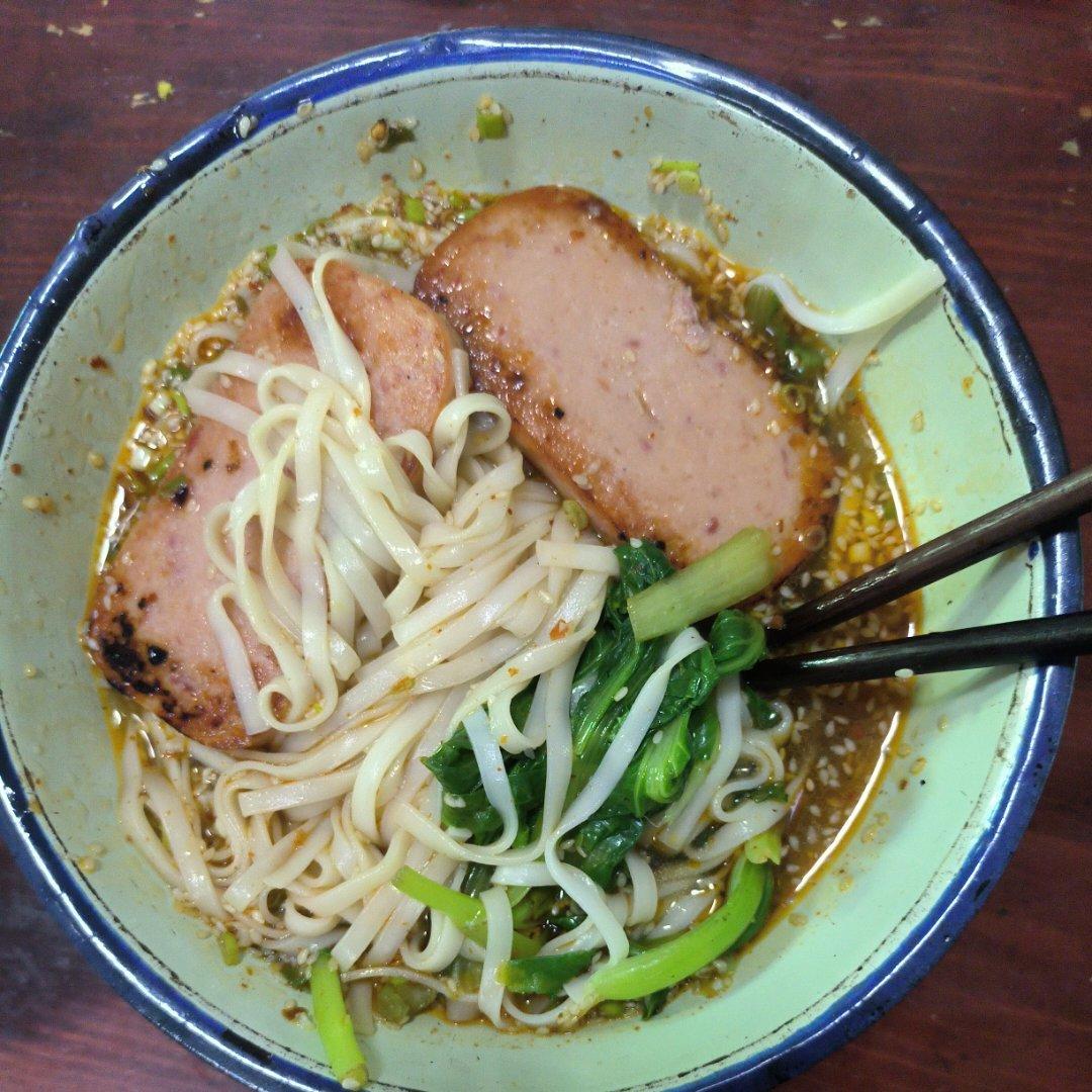 酸辣开胃的酸汤面