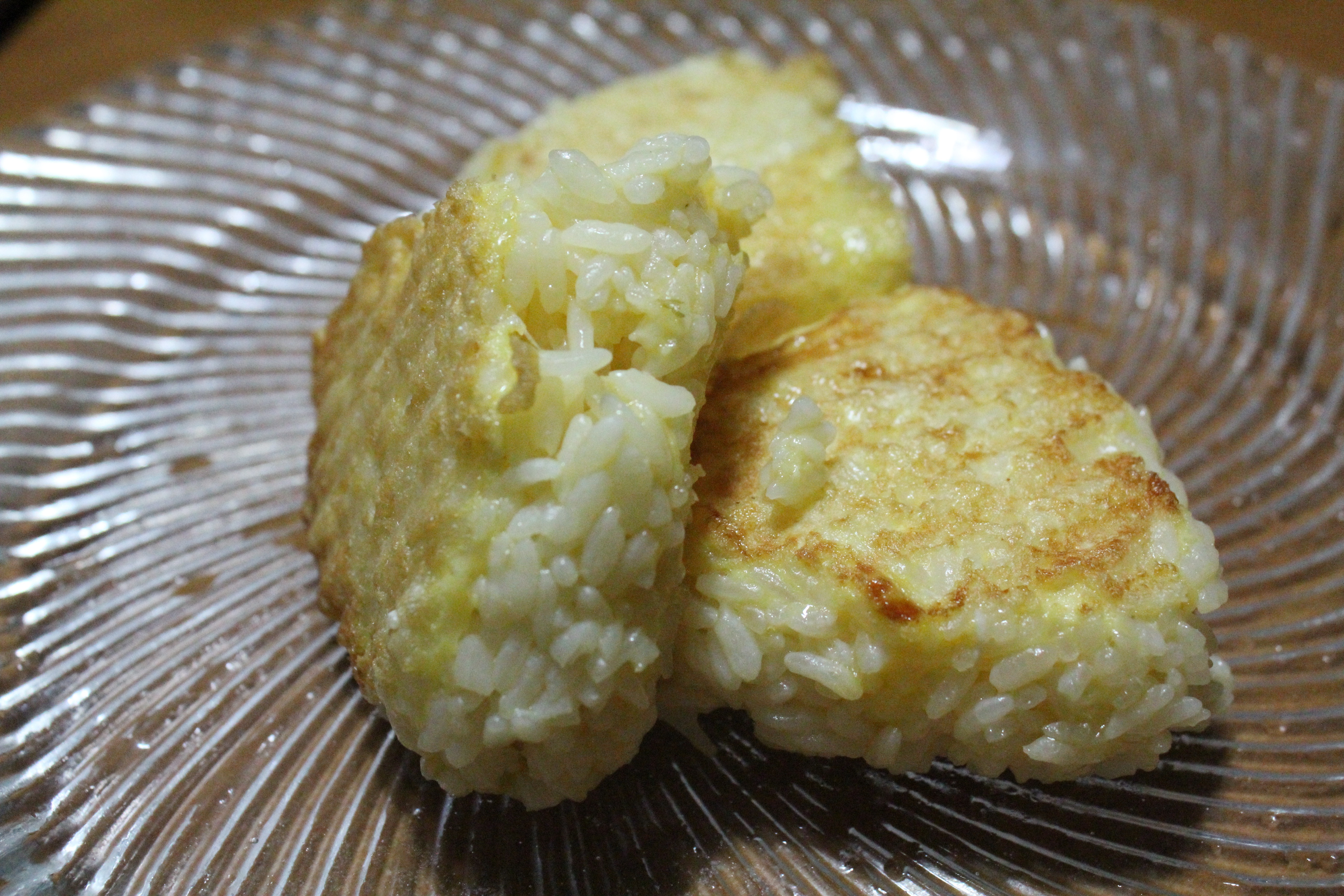 蛋煎饭团