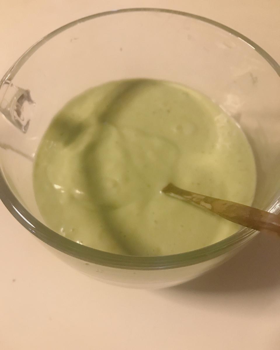 牛油果椰浆能量奶昔代餐               生酮低碳水