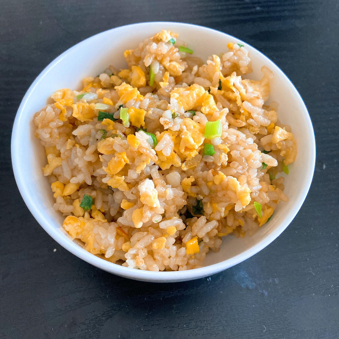 好吃到停不下来的酱油蛋炒饭