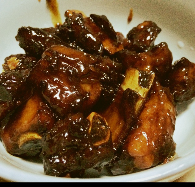 红烧排骨