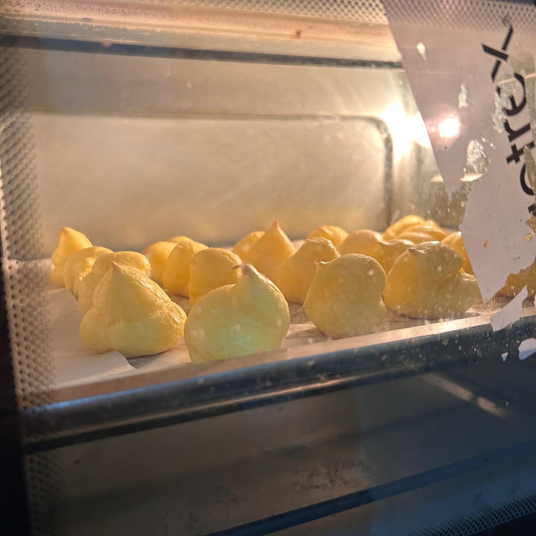 奶油小泡芙，容易做，成功率极高～