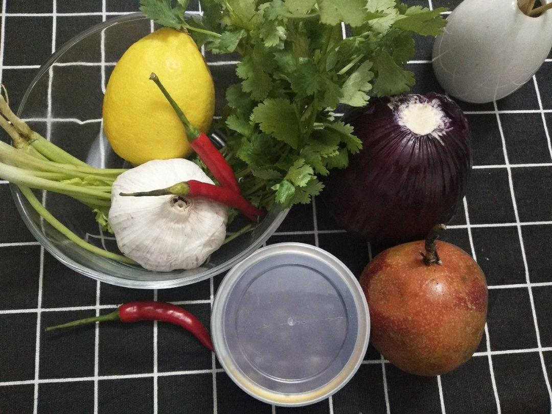 网红鸡爪—百香果柠檬泡椒鸡爪