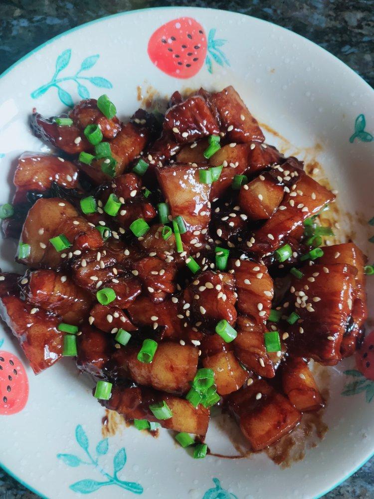 私房红烧肉 垂涎三尺软糯无比