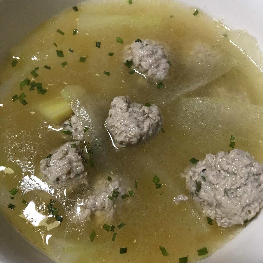 夏天不可错过的家常味--冬瓜丸子汤