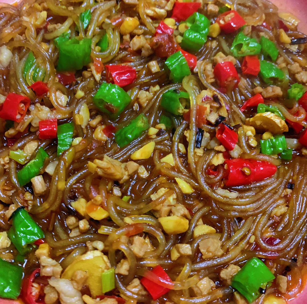 董小姐y做的肉末粉条蚂蚁上树