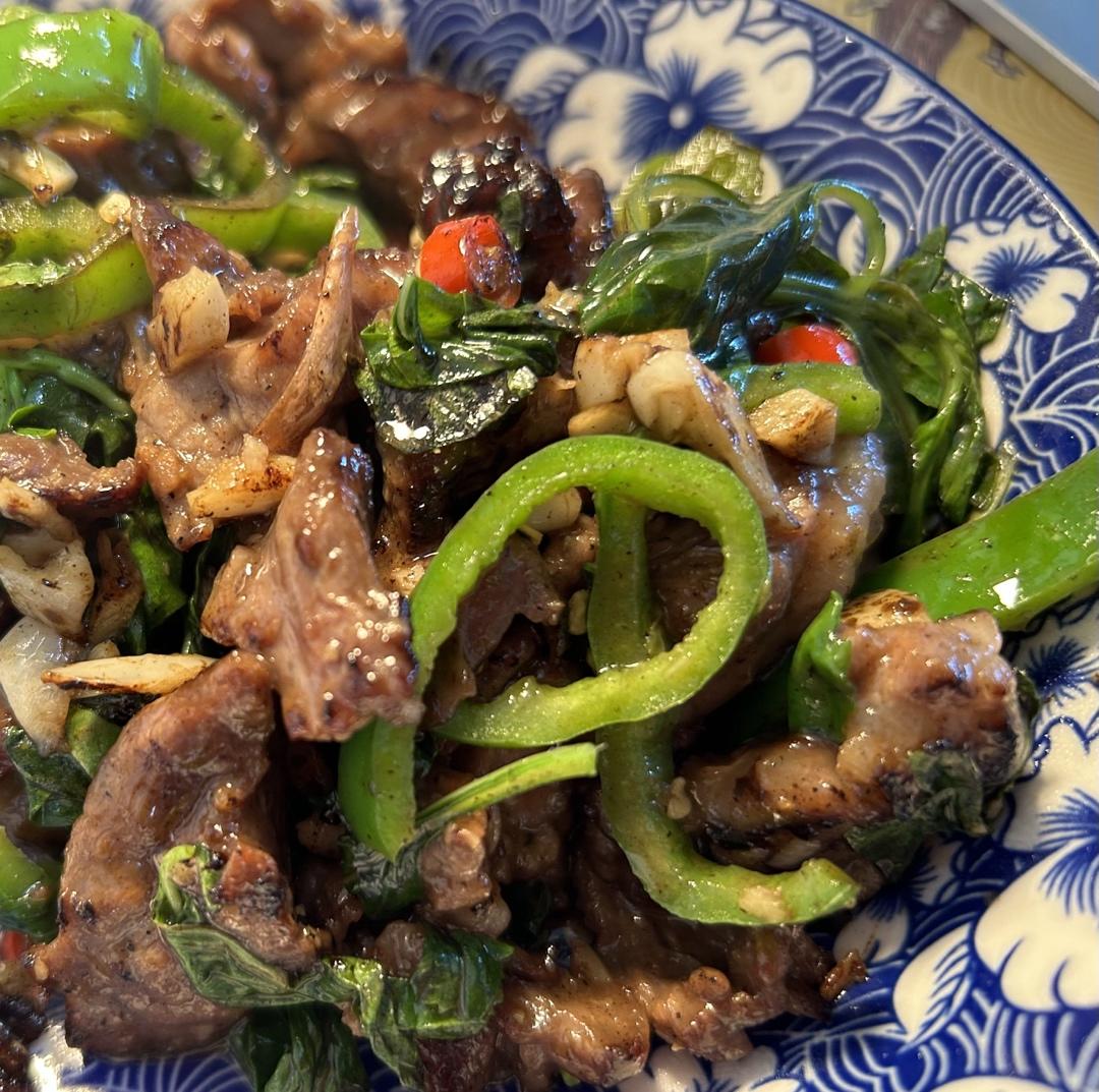泰式打抛牛肉/猪肉碎饭