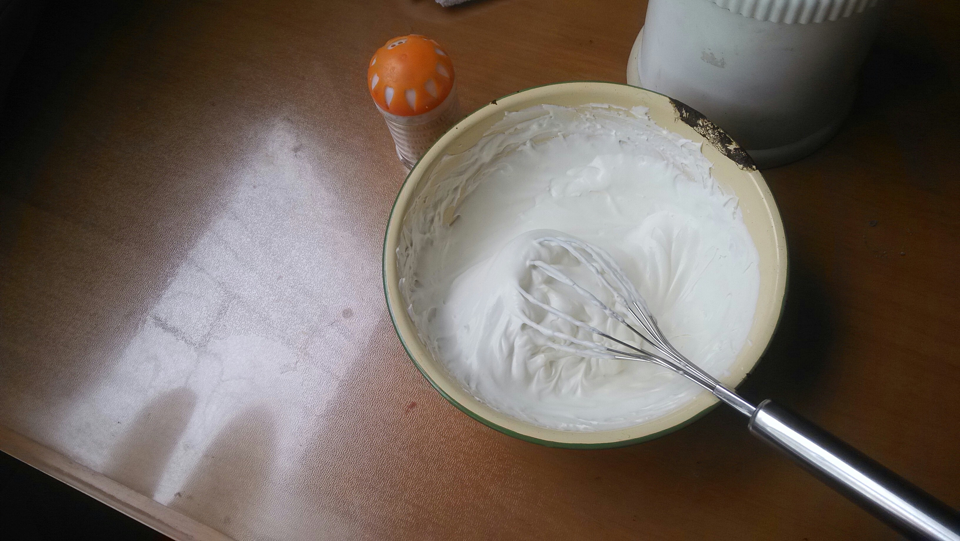 蛋糕奶油打发方法，不用提前准备冰的做法