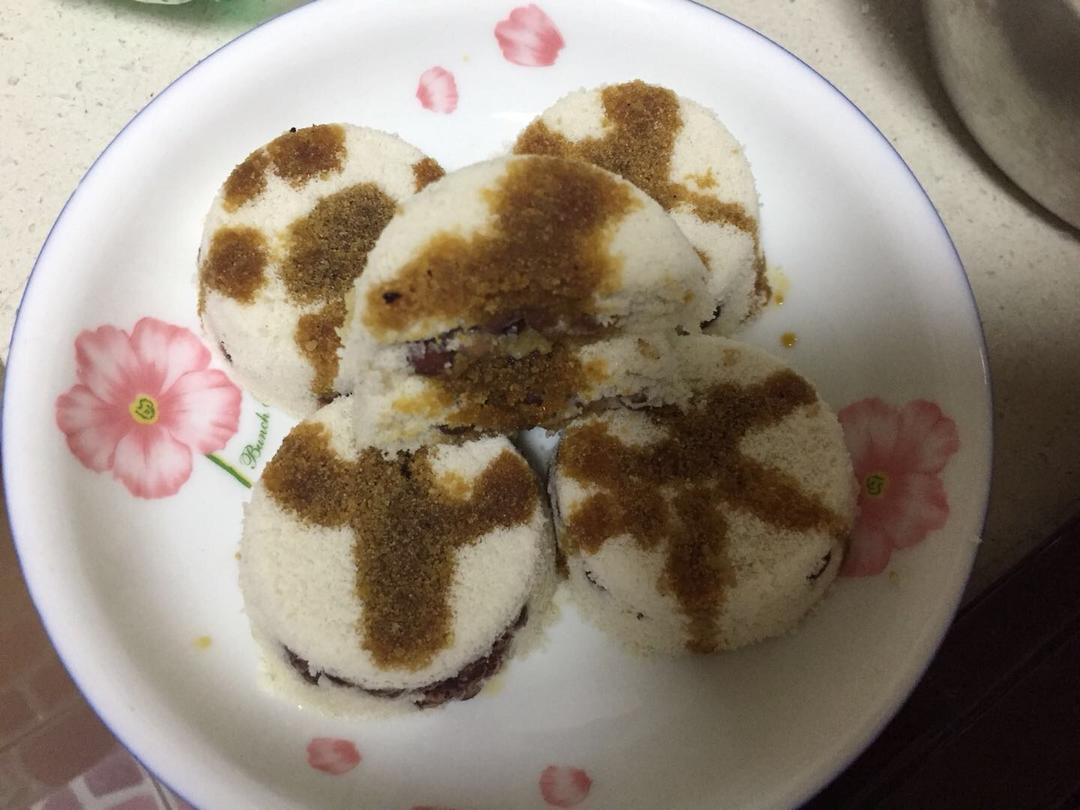 红豆米粉松糕，宋美龄晚年最爱的糕点