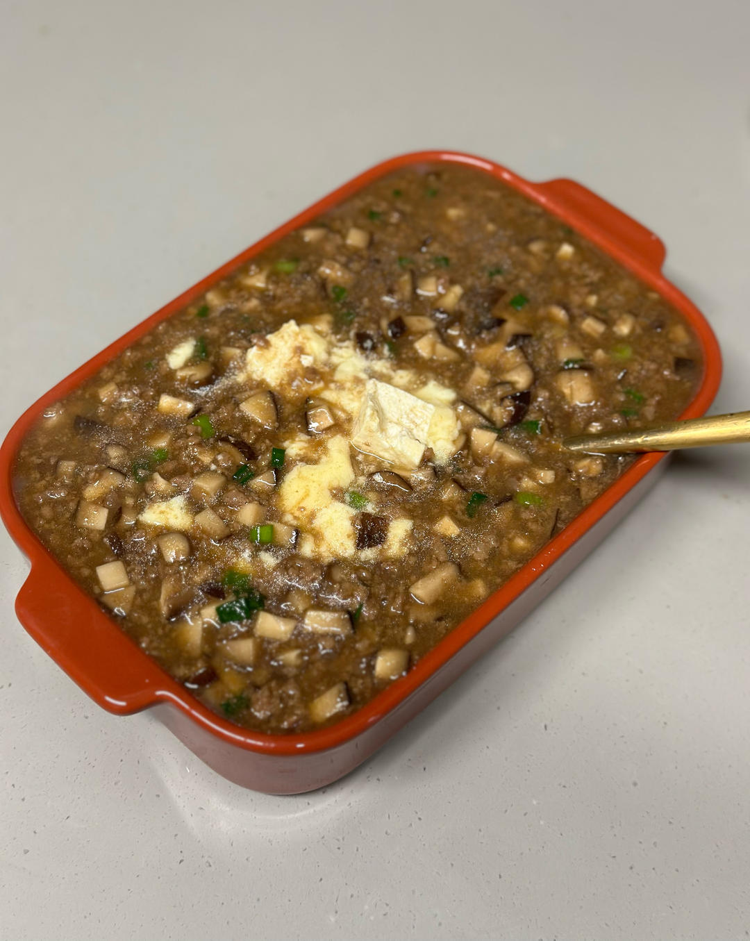 鸡蛋抱豆腐