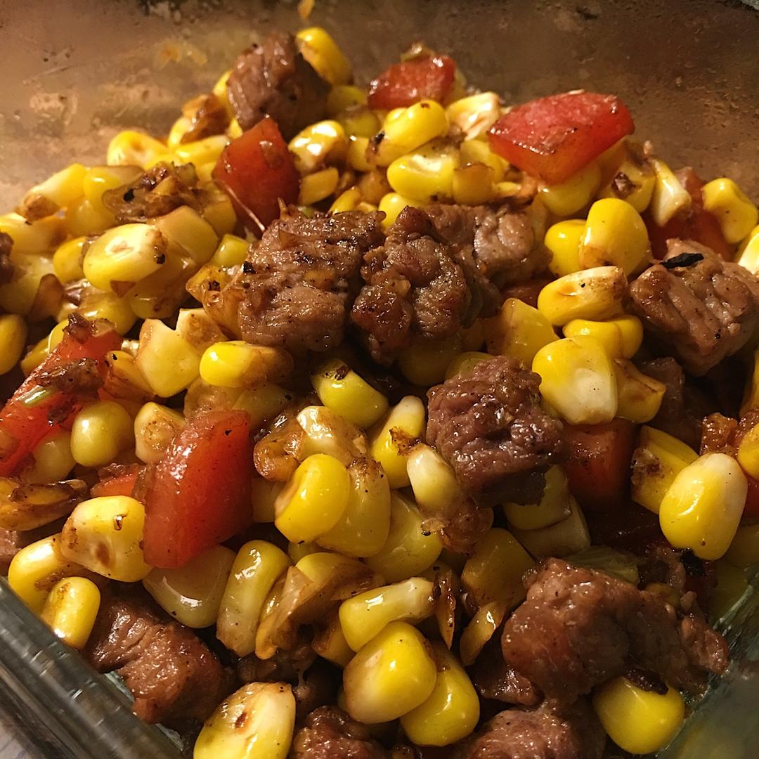 玉米牛肉胡萝卜丁