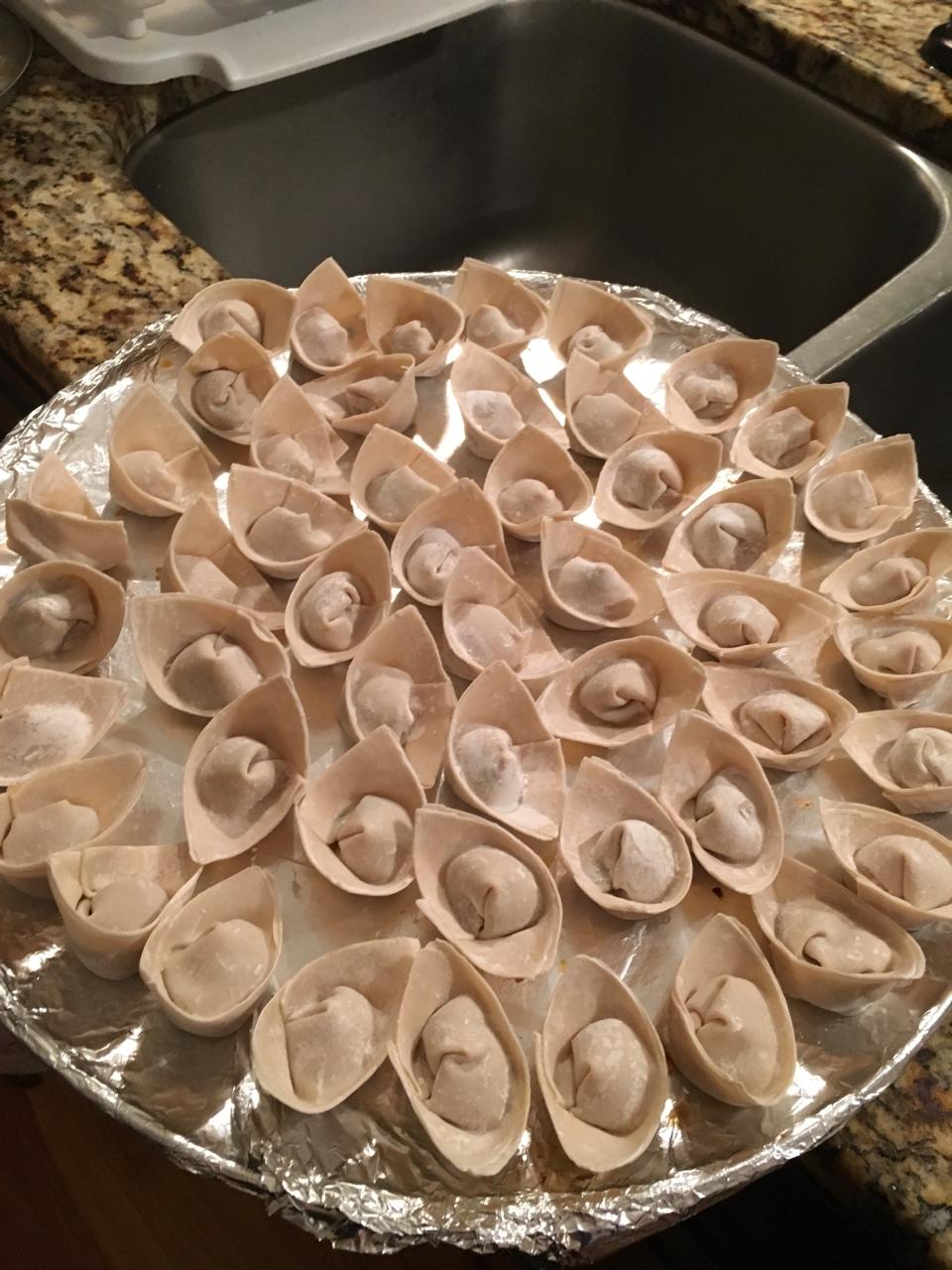 元宝馄饨的包法