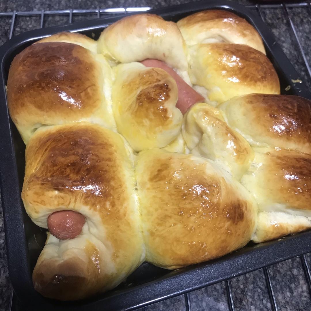 早餐包_好利来肠仔包