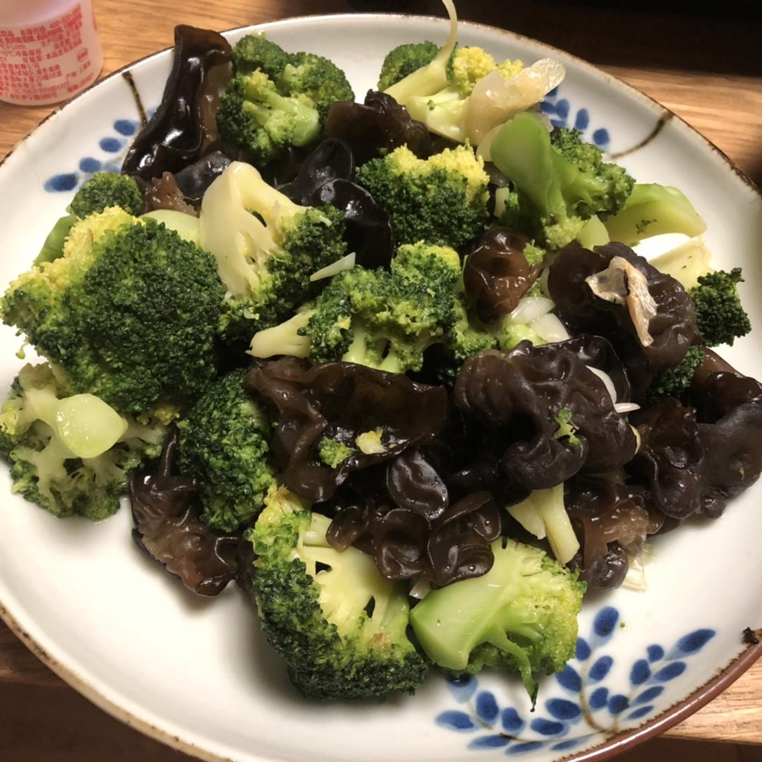 清炒西兰花